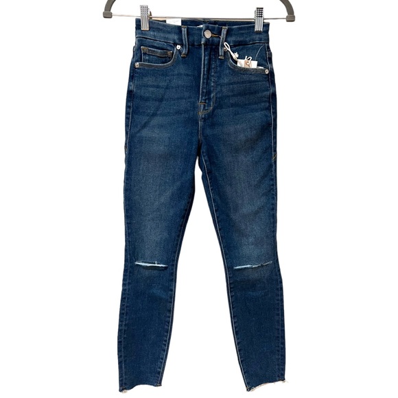 Good American Good Waist Cropped Raw Edge Skinny Jeans in Blue676 (00) - Picture 5 of 13